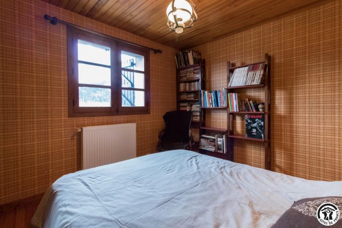 31G101609-0d0a4ec826e347339a6908cd97e5af08