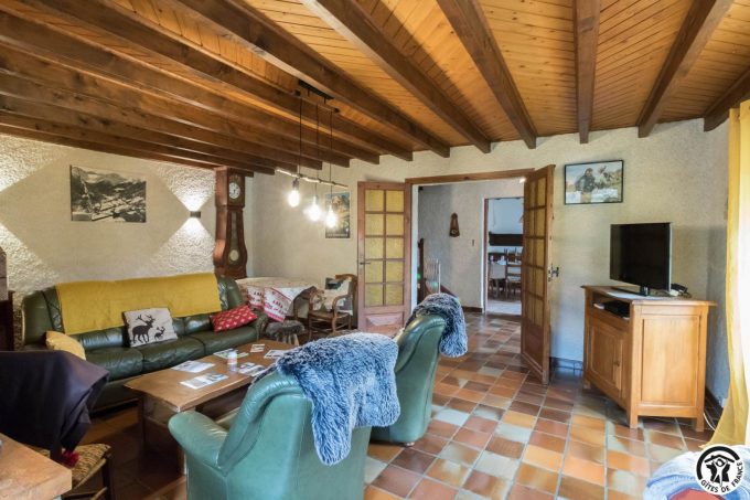 31G101609-2927d17c8e05447485f320ea0664b880