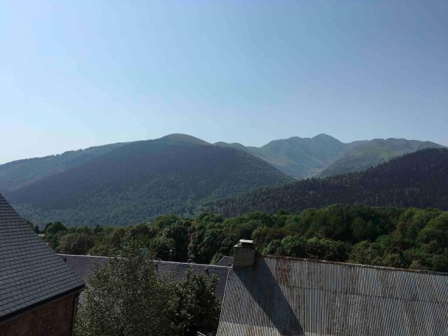 31G101609-76112009cfc24cd690d442526c46eb5e