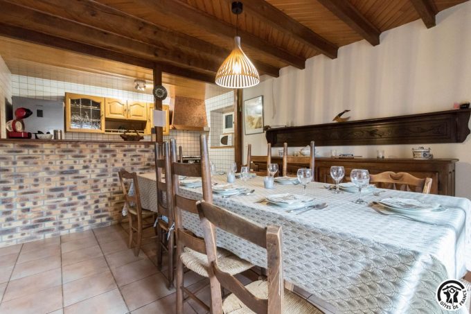 31G101609-c2b6c56cfce94460b548c5d9d5c97ac1