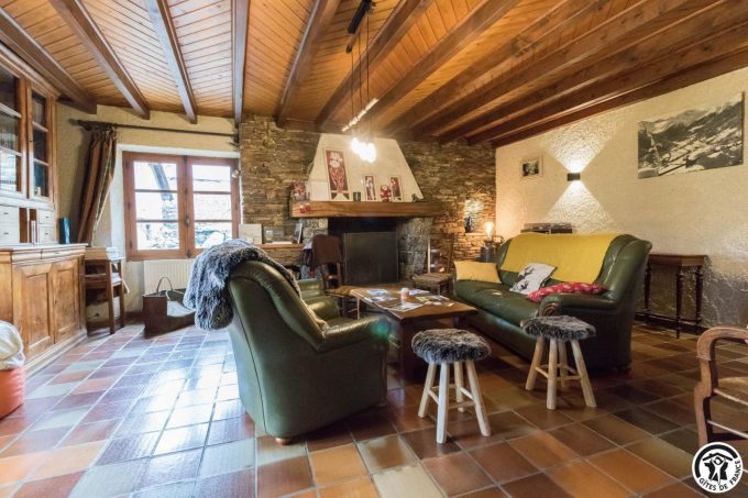 31G101609-d7dbbbda174b49509d965d0940432d02