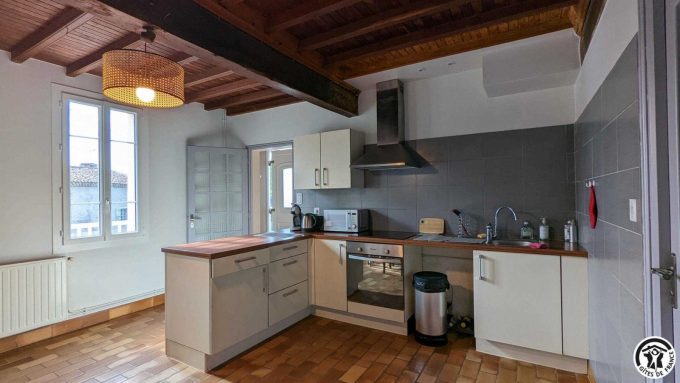 31G101612-5924cc740c9f483ba84740640038ff87