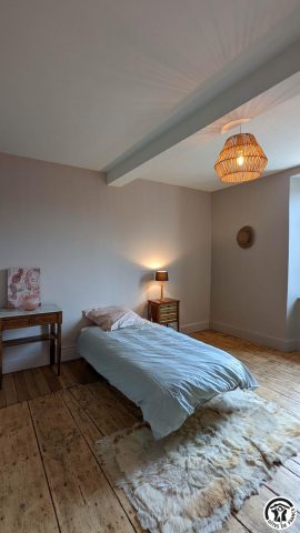 31G101612-6c1591a355f34242bdb2f8afb23b6e18