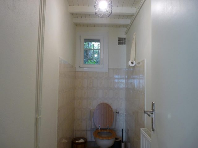 31G101612-af46435ba9914b81990f1fd227d4f18f