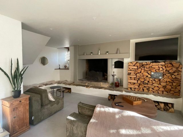 31G101613-10ece3933ed2477aa0cff79cc2f49bdf