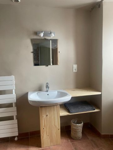 31G101613-60d2e0b67b3147c2b7debe163d5ca135