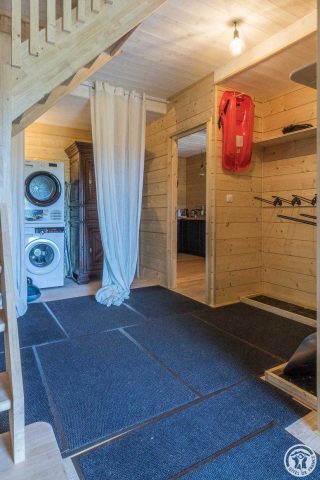 31G101631-1f18acc6da8349d19a8fb4e1af92348e