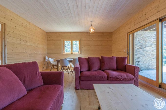 31G101631-9ccf25d55be64f73a095230b8fee91b5