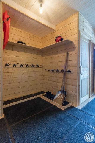 31G101631-acf3513e335d4e53b906b22874c9d7c3