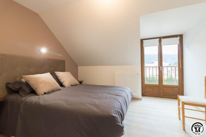 31G101649-3d239db26fd44ff99c13716279bdbc53