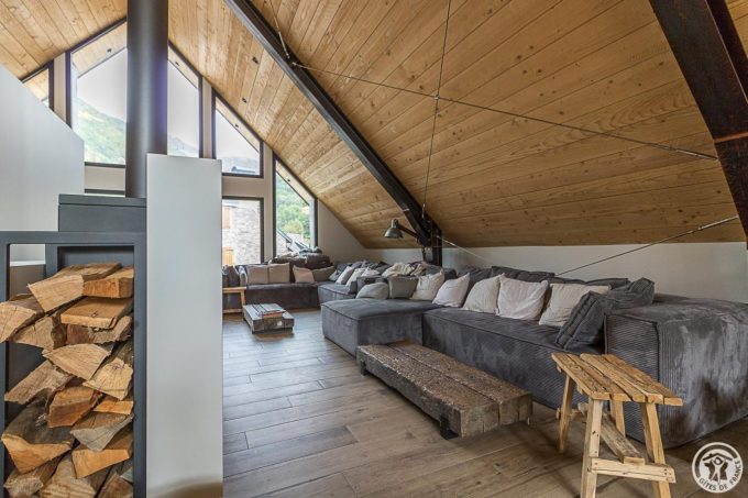 31G101655-33ada5bf3df54290a32ab3a4df521bc6