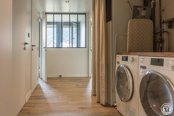 31G101655-34e873cd31c748b48139277dca998b8c