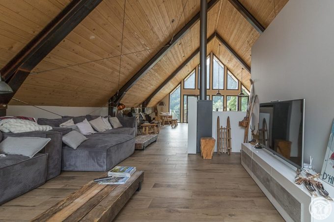 31G101655-9cbd08809ff049a0a8fcb55e3f1ba8b9