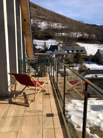 31G101655-f39187c2b9e84b08b7a543e7938f9ece