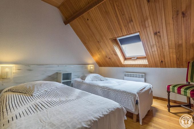 31G101657-5c50456fbbd445b097e894026334b99c