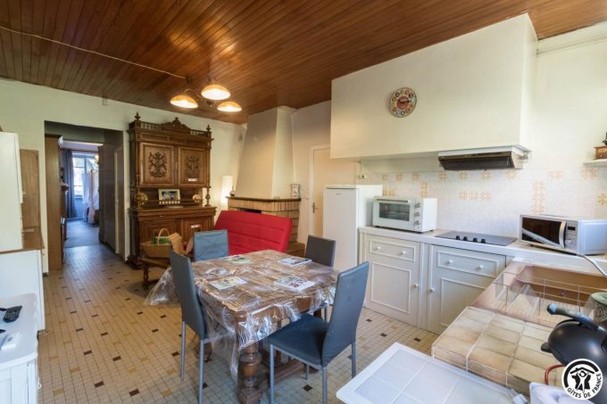 31G101659-13624ccdc9424b78a2ecea2d4b07a7d7