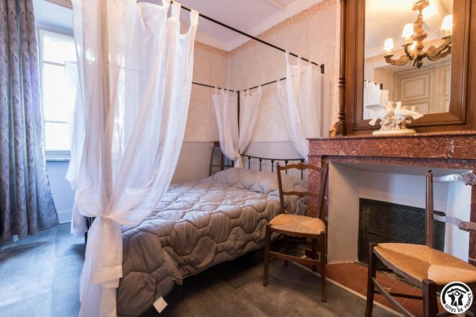 31G101659-918bcd6951a74a41ae9b8ab53cbcc8be