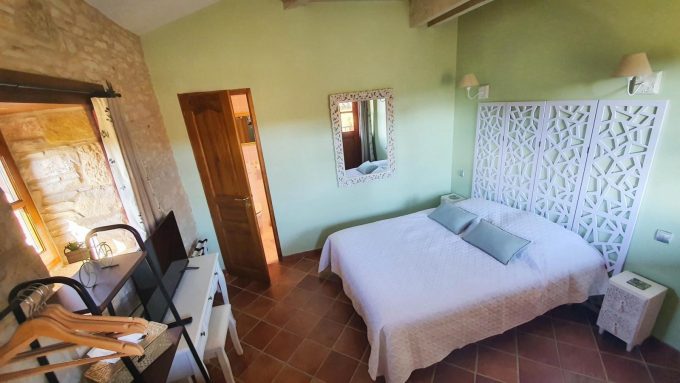 31G101671-e9bc89680e454a81acd42c961395b8f4