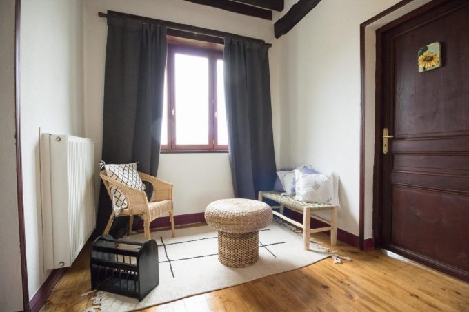 31G101688-39ffce8ef63b4c32b8f5b496a70050b4