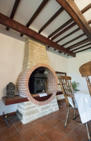 31G101688-66cdde0de3a04323aa840ce2c97468bf