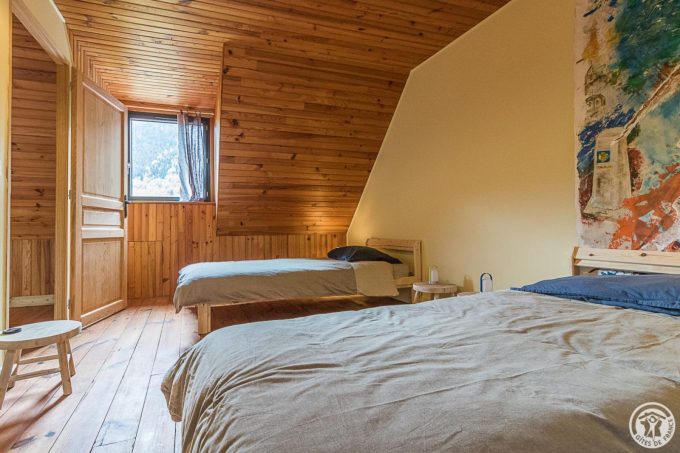 31G101695-2fdce092c21e48e38b407aef297ab58a