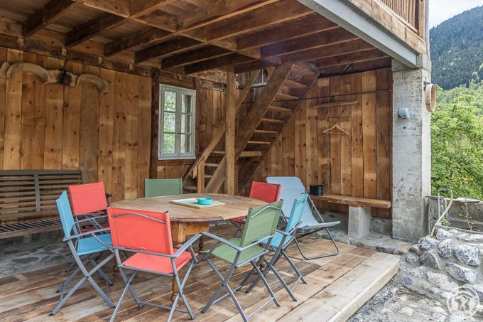 31G101695-73df40ec3c4e4e91b0742bd407626408