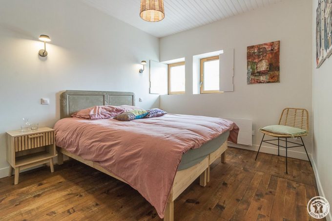 31G101695-9ba279a11e5a4e71a9552e726f682f4b