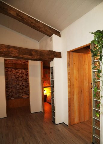 31G101696-066d399286314c9a84213c1cc9821148