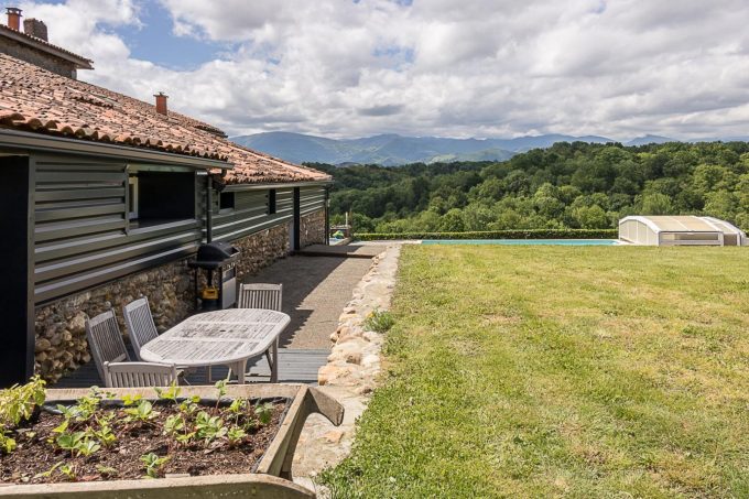 31G101696-11806bc25d4c4176ba1a051dccadb8bf