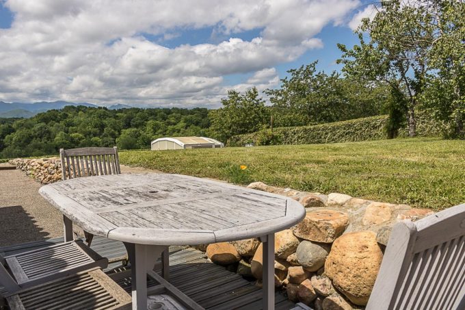 31G101696-1e2b9435cb174d5bb9857410cb193d53