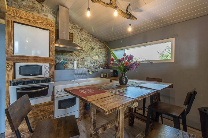 31G101696-972bb69158d94732b49ba72661d7d5b7