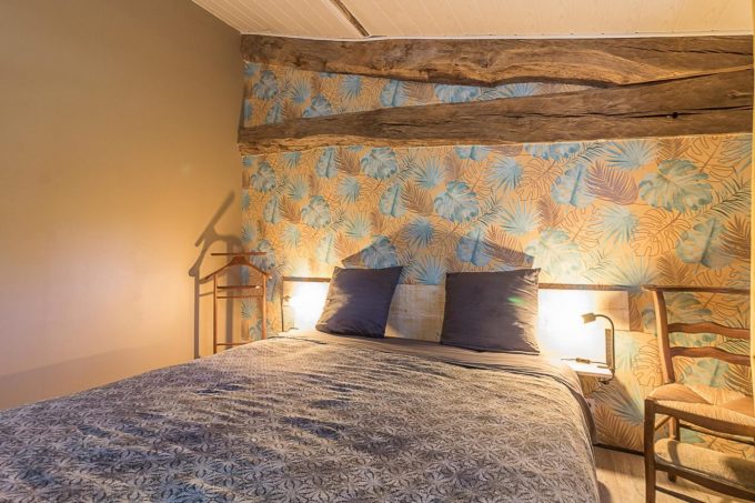 31G101696-c73e0cbb7dd34f8eafcbd66f41f17519