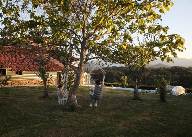 31G101696-f157043ce7a54278b147d0ef190d89ab