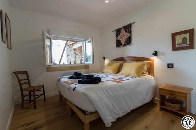 31G101699-3ba6332f6ce84d978b6b90deb10fa3d6