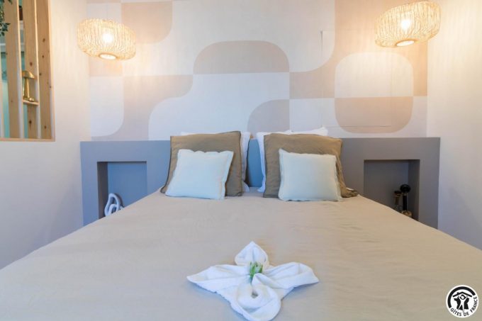 31G101704-020ab304908f41bc8907c176d070661d