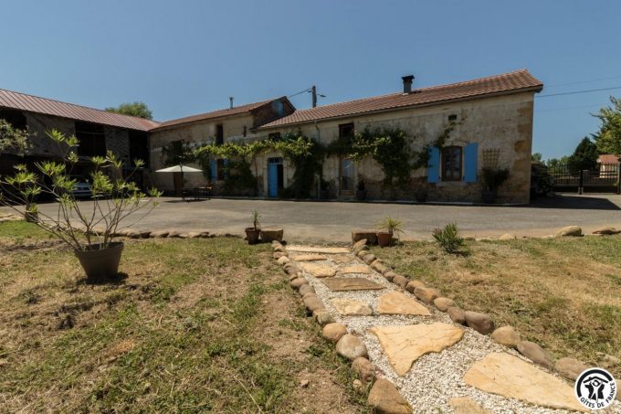 31G101704-b643f228604948a48841acc3dae71db8