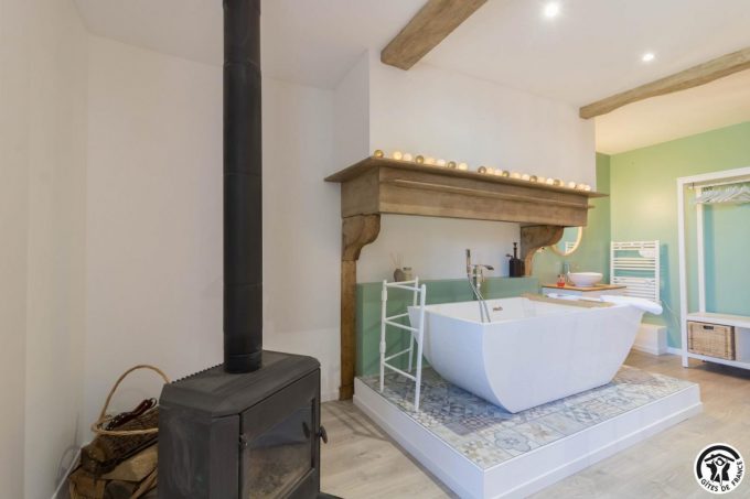 31G101704-f7f331fe530149c68489a42f58cae941