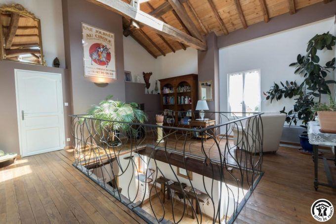 31G101706-64061cb3be15492e8c837f2a950ee853