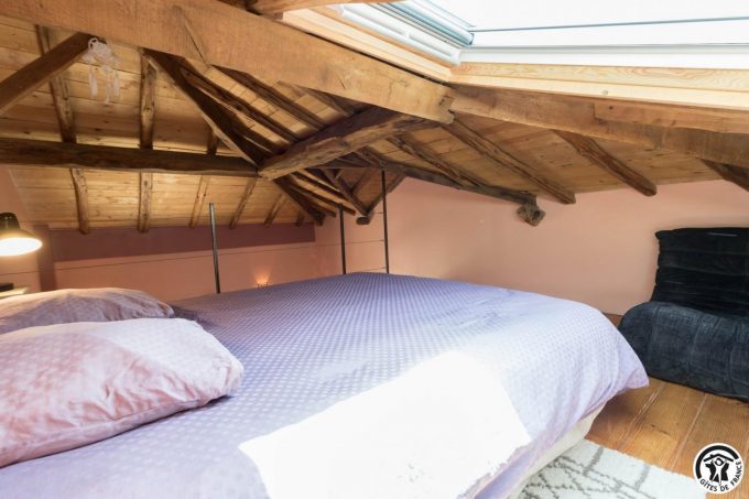 31G101706-7316903377984a1ab0c3f2d3b03fe736