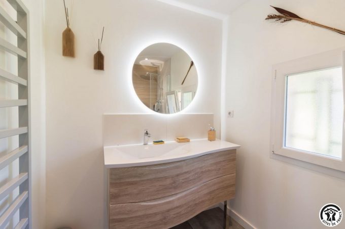 31G101708-53ad2f015a654b339d9dee14d92344fa