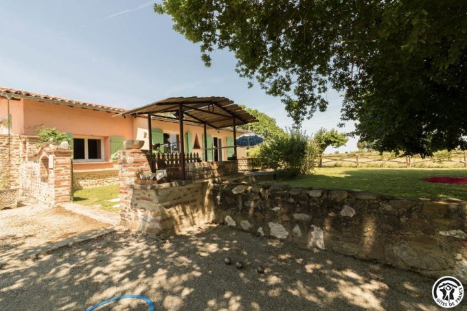 31G101708-6e781dbf1fb24cdbacb68d178923cb73