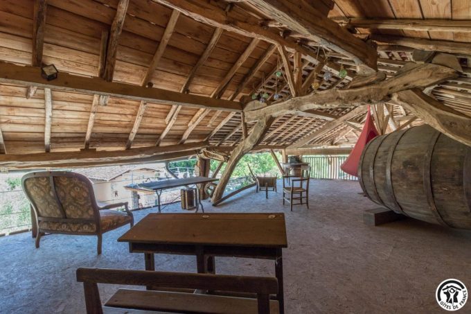 31G101708-d483ffecccbd456a8044efd2026ea641