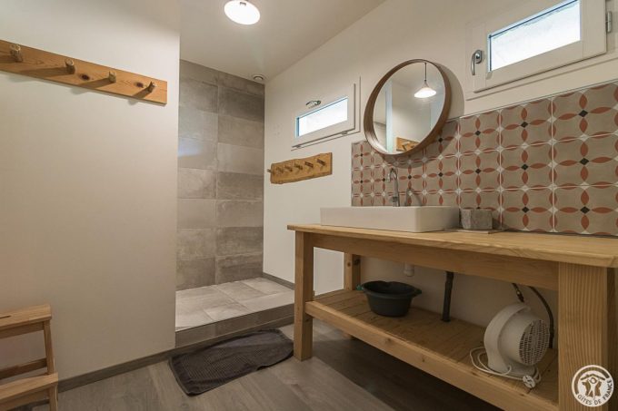 31G101710-3ec06160054f44e78a24ac37d99751e5