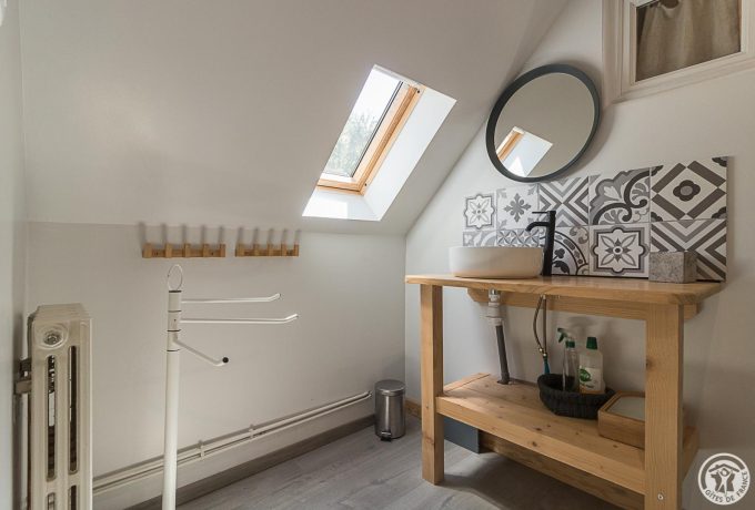 31G101710-5f252c8f2e944f57afa1e8ea07d59623