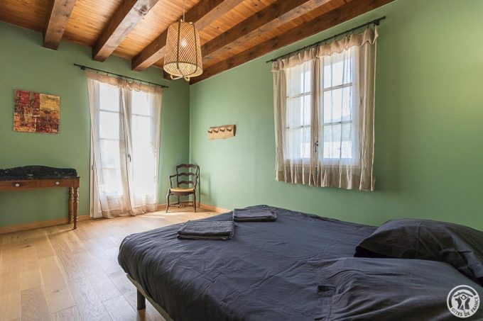 31G101710-ea04dd6bcf0341baa0dba5349296ee81