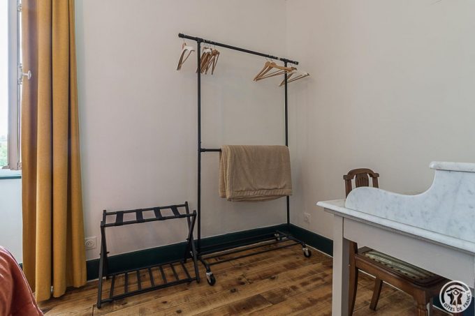 31G101712-36c8f0b05d304cfcbb351bdcec0562fc