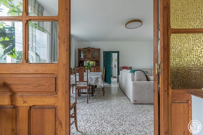 31G101712-5242b5b8d5894ee7b74190958c7efa2a