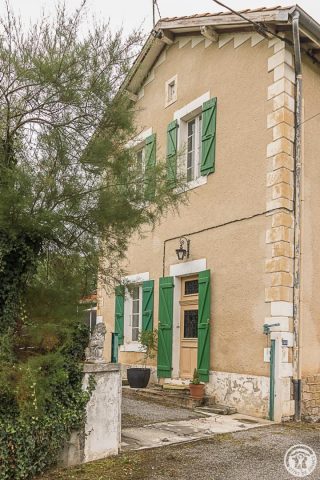 31G101712-5bb7ec6f04154c4bb75f277784fc0b85