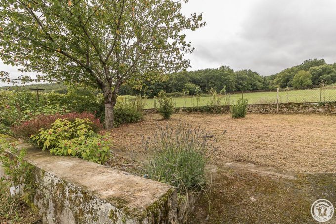 31G101712-cbbfb6cb73df48eb98670814dfb79d3e