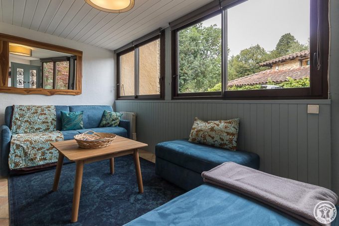 31G101713-0b43f54e80b944a5a9773e2d366dd86f